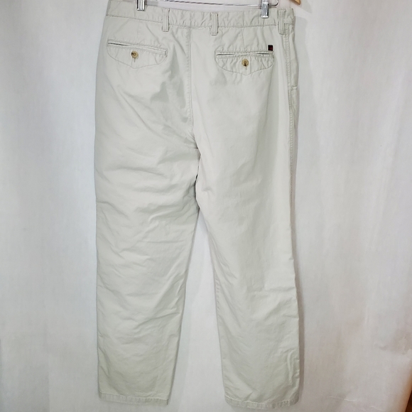 Woolrich Men's Casual Khaki Pants Flat-Front Size 36/32  Preppy Workwear Chinos - Picture 2 of 16